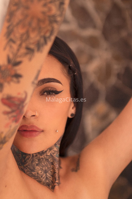 Alejandra, guapa colombiana . 600489158. Citas en MÁLAGA, MÁLAGA. www.malagacitas.es.