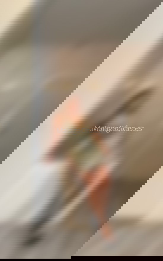 Valeria, curvy colombiana . 603801864. Citas en MÁLAGA, MÁLAGA. www.malagacitas.es.