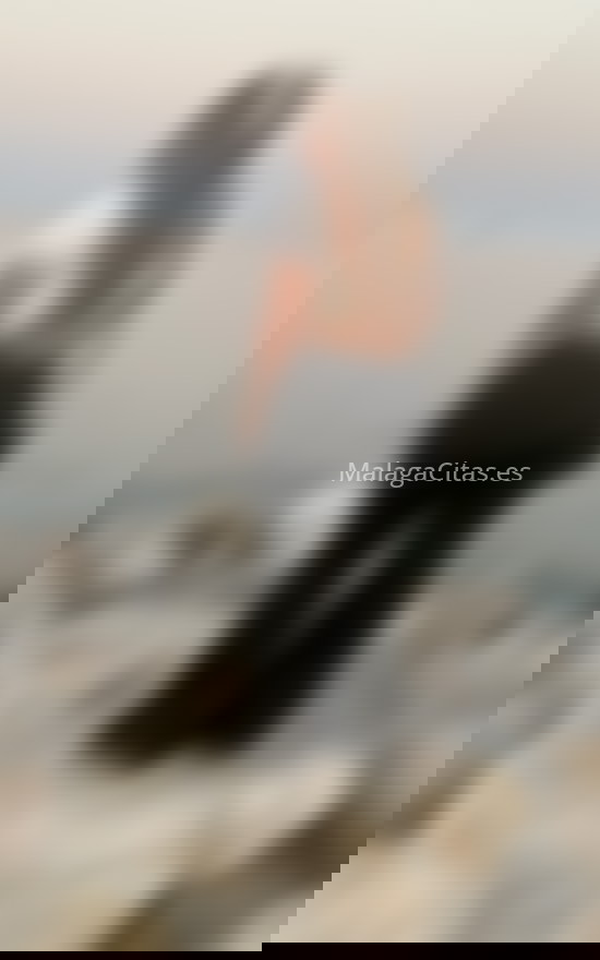 Valeria, curvy colombiana . 603801864. Citas en MÁLAGA, MÁLAGA. www.malagacitas.es.