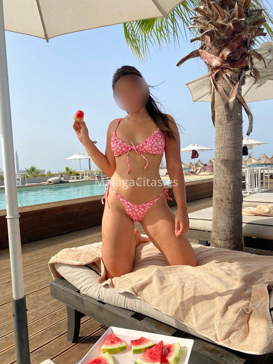 Julia, la más dulce y cariñosa de todas. 652402198. Citas en MÁLAGA, MÁLAGA. www.malagacitas.es.