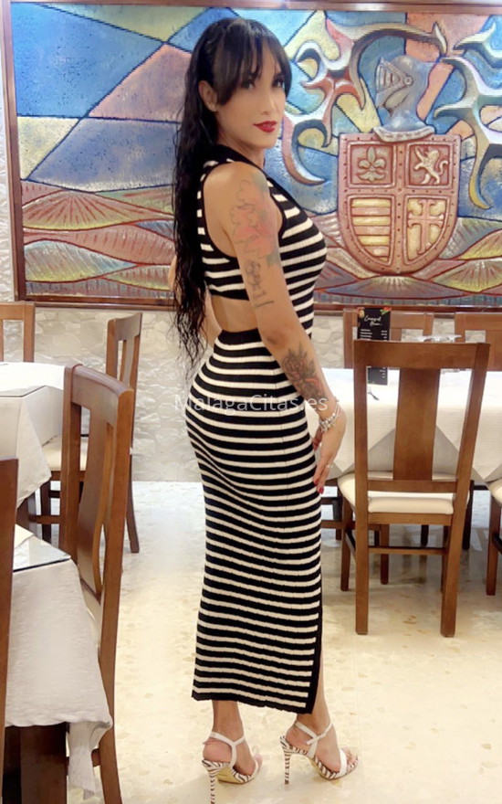 Alexa, linda y femenina trans caribeña . 695469037. Citas en MÁLAGA, MÁLAGA. www.malagacitas.es.