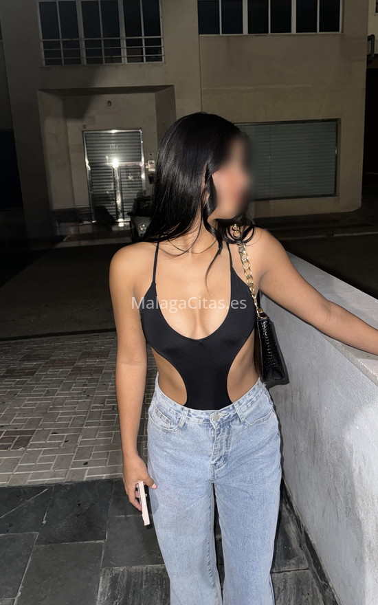 Daniela, morena con curvas. 642734019. Citas en MÁLAGA, MÁLAGA. www.malagacitas.es. Daniela, morena con curvas. 642734019. Citas en MÁLAGA, MÁLAGA. www.malagacitas.es.