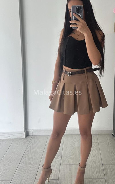Salomé, bella chica de Colombia . 613372496. Citas en MÁLAGA, MÁLAGA. www.malagacitas.es.
